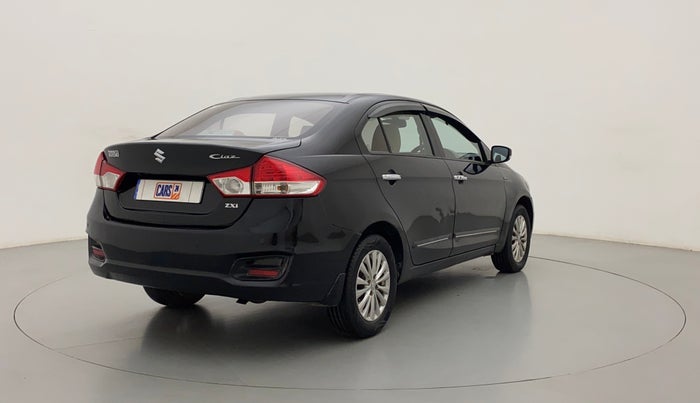 2015 Maruti Ciaz ZXI, Petrol, Manual, 97,889 km, Right Back Diagonal