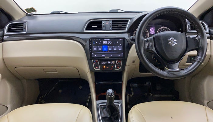 2015 Maruti Ciaz ZXI, Petrol, Manual, 97,889 km, Dashboard