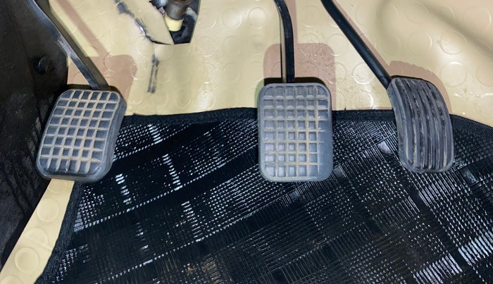 2016 Tata Zest XT 90PS DIESEL, Diesel, Manual, 52,419 km, Pedals