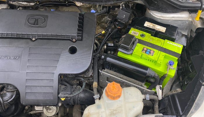 2016 Tata Zest XT 90PS DIESEL, Diesel, Manual, 52,419 km, Engine View - Left