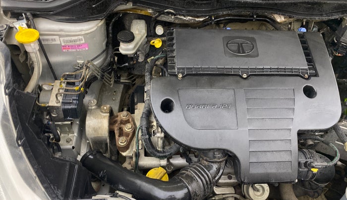 2016 Tata Zest XT 90PS DIESEL, Diesel, Manual, 52,419 km, Engine View - Right