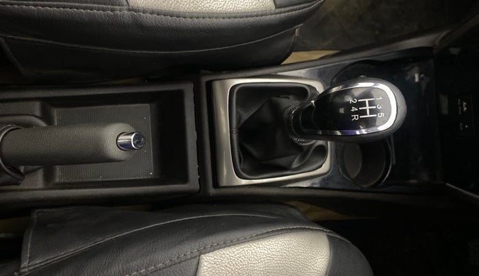 2016 Tata Zest XT 90PS DIESEL, Diesel, Manual, 52,419 km, Gear Lever