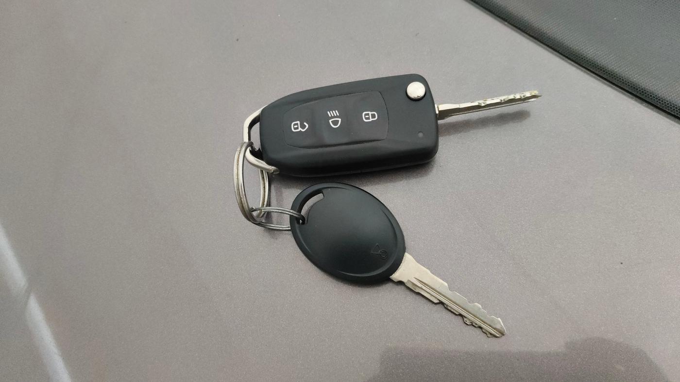 2018 Tata Tiago XTA PETROL, Petrol, Automatic, 86,397 km, Key Close Up