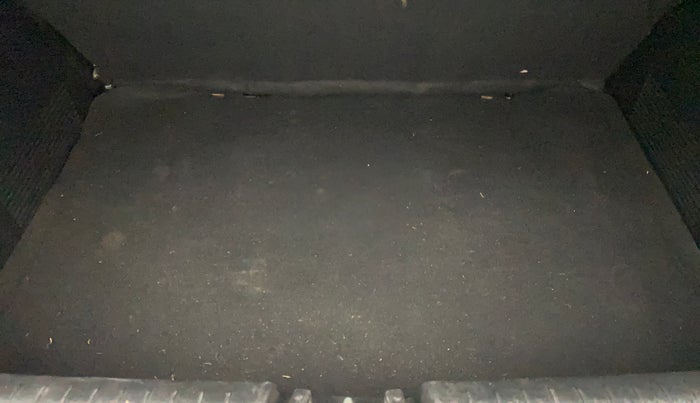 2022 Hyundai VENUE S(O) 1.2, Petrol, Manual, 49,959 km, Boot Inside