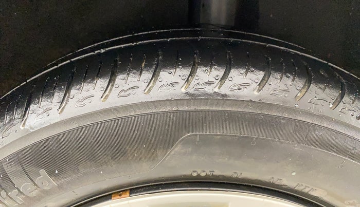 2021 Maruti Baleno DELTA PETROL 1.2, Petrol, Manual, 29,730 km, Left Rear Tyre Tread