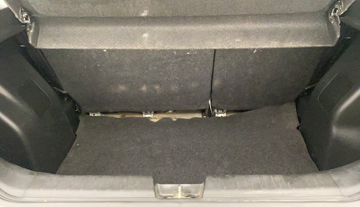 2021 Maruti Baleno DELTA PETROL 1.2, Petrol, Manual, 29,730 km, Boot Inside