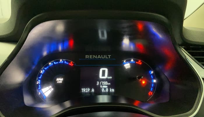 2023 Renault TRIBER RXZ, Petrol, Manual, 31,792 km, Odometer Image