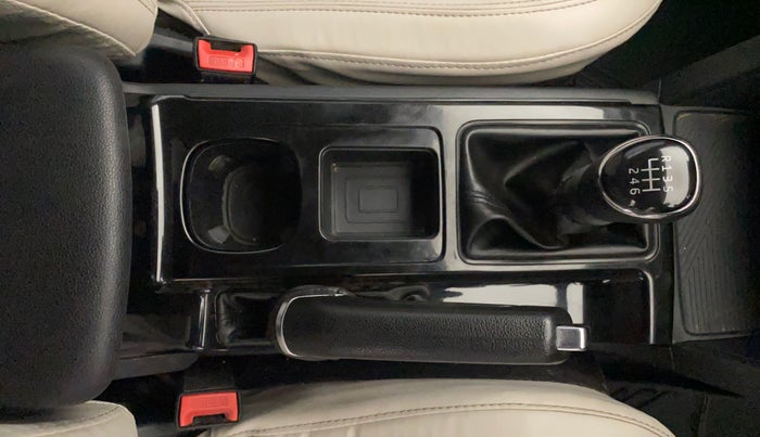 2022 Mahindra XUV700 AX 3 D MT 7 STR, Diesel, Manual, 1,31,555 km, Gear Lever