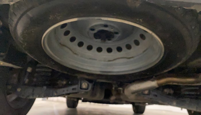 2022 Mahindra XUV700 AX 3 D MT 7 STR, Diesel, Manual, 1,31,555 km, Spare Tyre