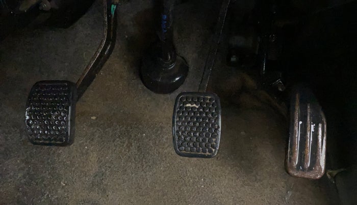 2017 Maruti Eeco 5 STR WITH A/C+HTR, CNG, Manual, 57,736 km, Pedals