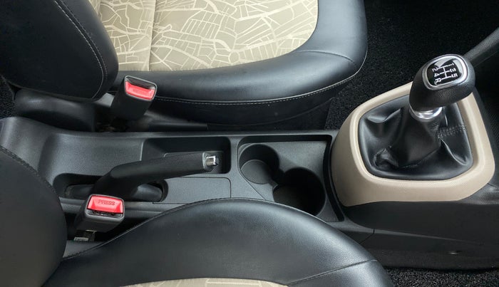 2018 Hyundai Grand i10 SPORTZ O 1.2, Petrol, Manual, 46,431 km, Gear Lever