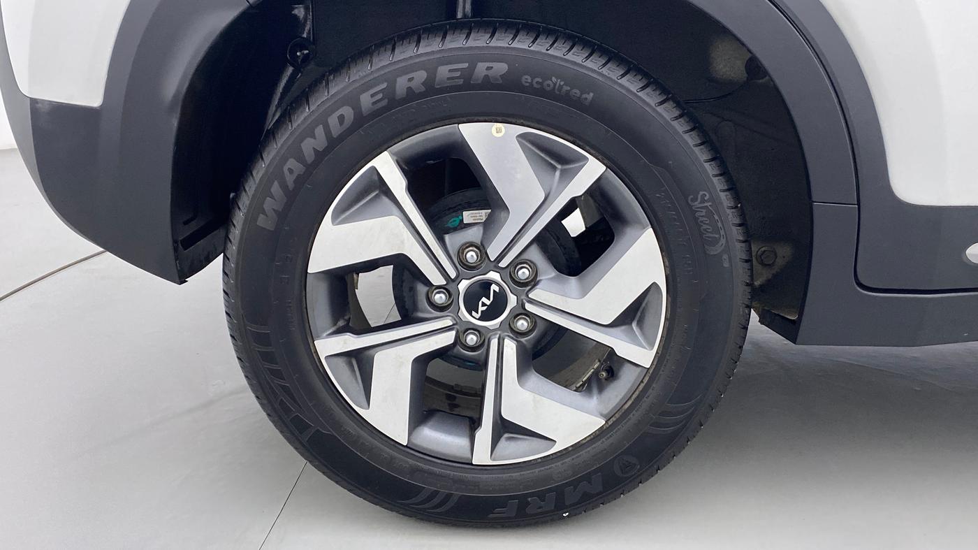 2021 KIA SONET HTX 1.0 IMT, Petrol, Manual, 13,373 km, Right Rear Wheel