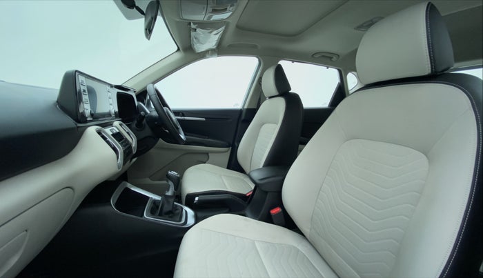 2021 KIA SONET HTX 1.0 IMT, Petrol, Manual, 13,373 km, Right Side Front Door Cabin