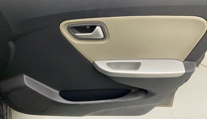 2018 Maruti Alto K10 VXI, Petrol, Manual, 10,668 km, Driver Side Door Panels Control