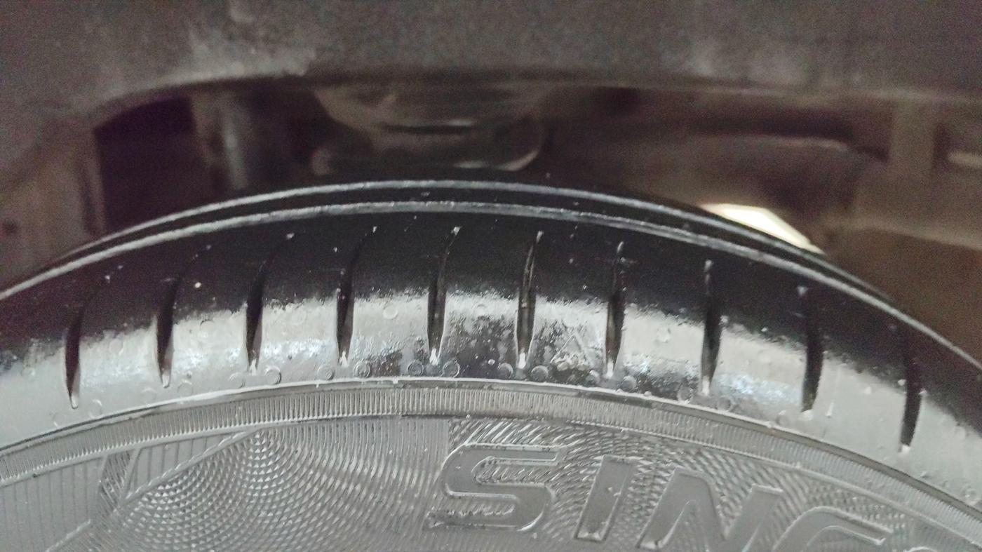 2014 Maruti Alto 800 LXI CNG, CNG, Manual, 1,30,756 km, Left Rear Tyre Tread