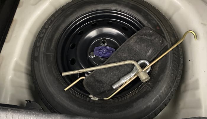 2019 Maruti Swift VXI, Petrol, Manual, 1,15,082 km, Spare Tyre