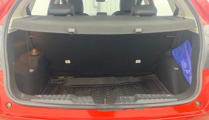 2022 Tata ALTROZ XZA PLUS, Petrol, Automatic, 24,918 km, Boot Inside