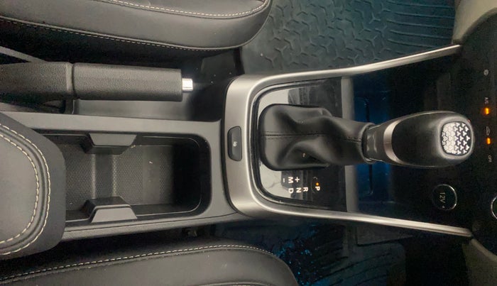 2022 Tata ALTROZ XZA PLUS, Petrol, Automatic, 24,918 km, Gear Lever