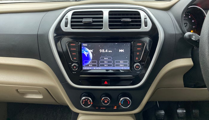 2018 Mahindra TUV300 T10, Diesel, Manual, 94,093 km, Air Conditioner