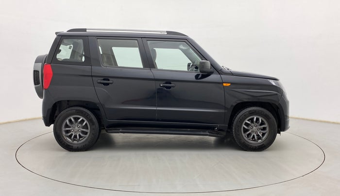 2018 Mahindra TUV300 T10, Diesel, Manual, 94,093 km, Right Side View