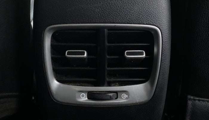 2021 Hyundai VENUE S 1.2, Petrol, Manual, 42,025 km, Rear AC Vents