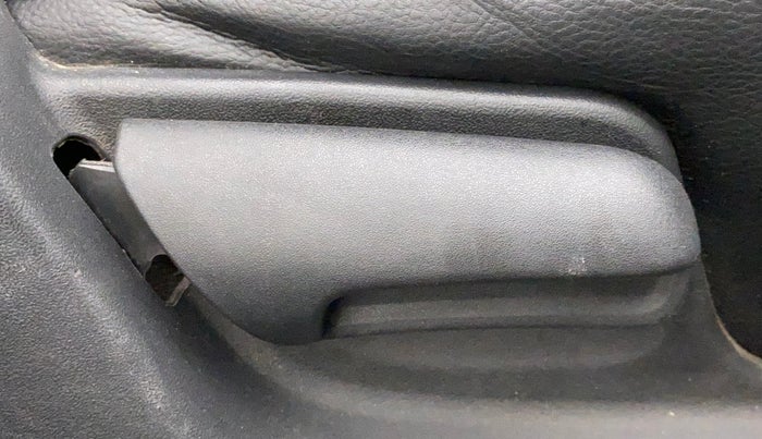 2014 Maruti Swift VXI, Petrol, Manual, 86,973 km, Driver Side Adjustment Panel