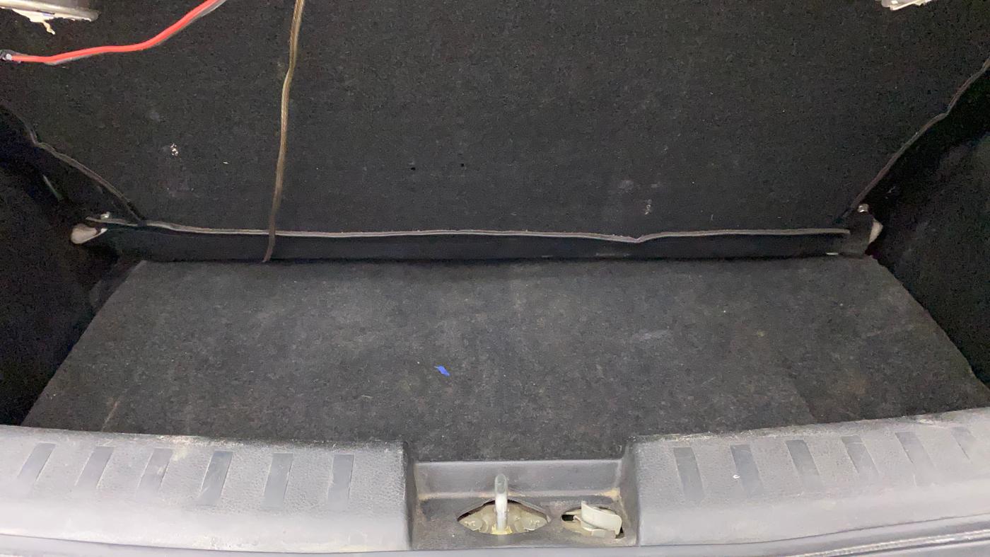 2014 Maruti Swift VXI, Petrol, Manual, 86,973 km, Boot Inside