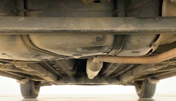 2014 Maruti Swift VXI, Petrol, Manual, 86,973 km, Rear Underbody