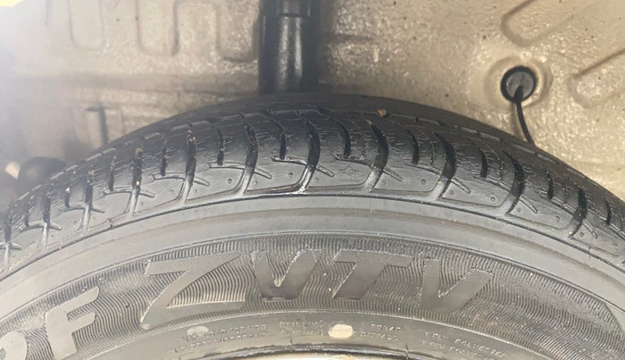 2015 Maruti Celerio ZXI (O), Petrol, Manual, 50,666 km, Right Rear Tyre Tread