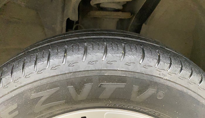 2020 Renault TRIBER RXE MT, Petrol, Manual, 44,923 km, Right Front Tyre Tread