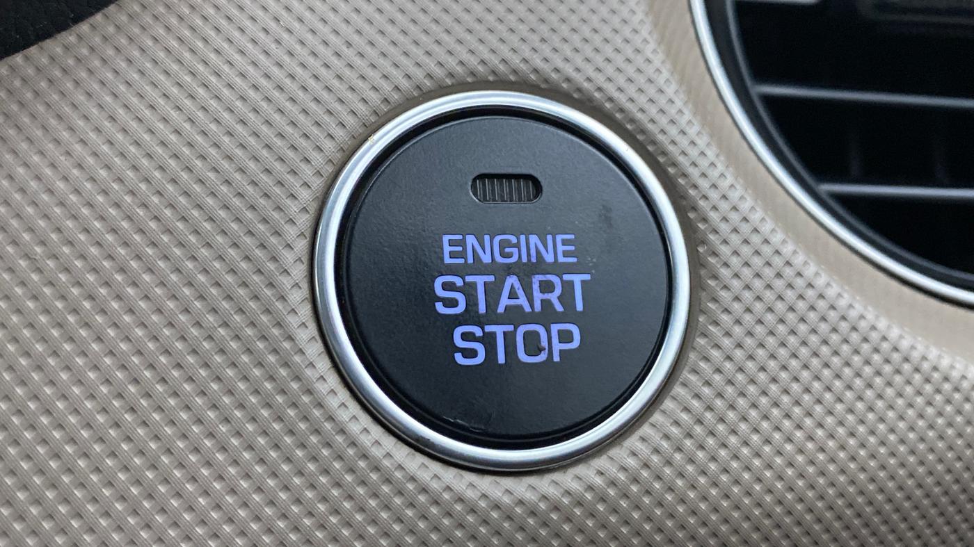 2013 Hyundai Grand i10 ASTA 1.2 KAPPA VTVT OPT, Petrol, Manual, 60,013 km, Keyless Start/ Stop Button