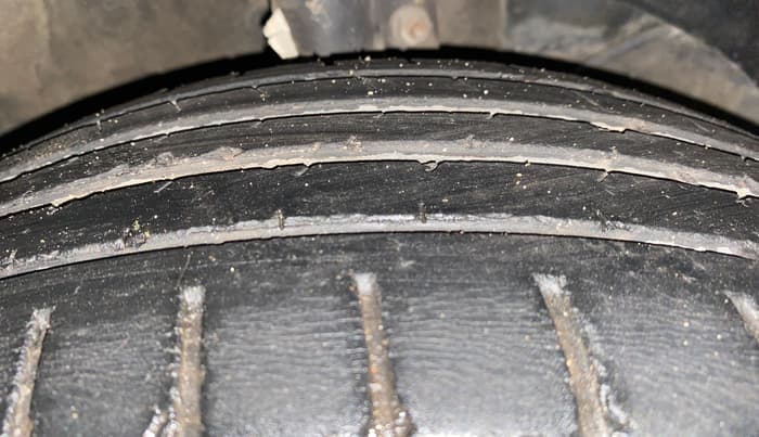 2019 Maruti Baleno ALPHA CVT PETROL 1.2, Petrol, Automatic, 51,545 km, Right Front Tyre Tread