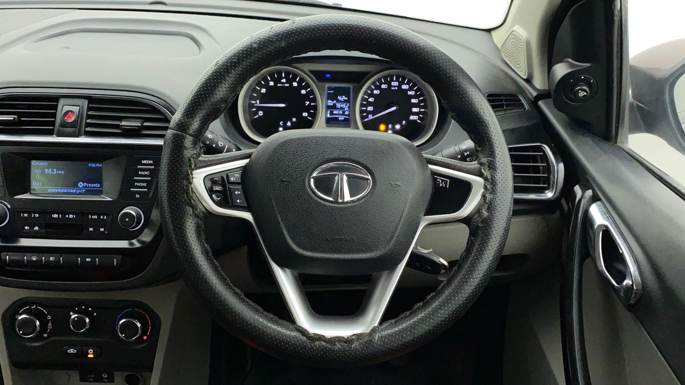 2017 Tata Tiago XZ PETROL, Petrol, Manual, 75,452 km, Steering Wheel Close Up