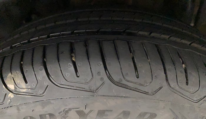 2017 Tata Tiago XZ PETROL, Petrol, Manual, 75,452 km, Left Rear Tyre Tread