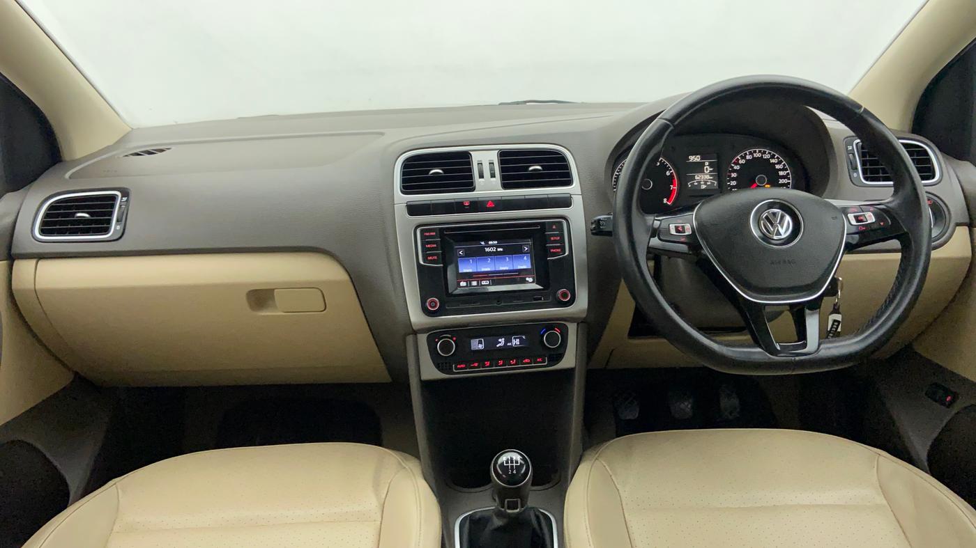 2016 Volkswagen Vento HIGHLINE PETROL, Petrol, Manual, 62,549 km, Dashboard