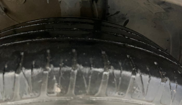 2020 KIA SONET HTX 1.0 IMT, Petrol, Manual, 77,635 km, Right Front Tyre Tread