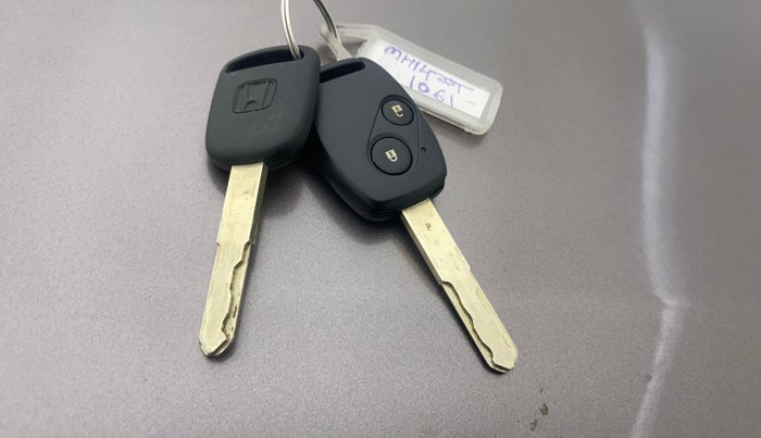 2012 Honda Brio S(O) MT, Petrol, Manual, 28,351 km, Key Close Up