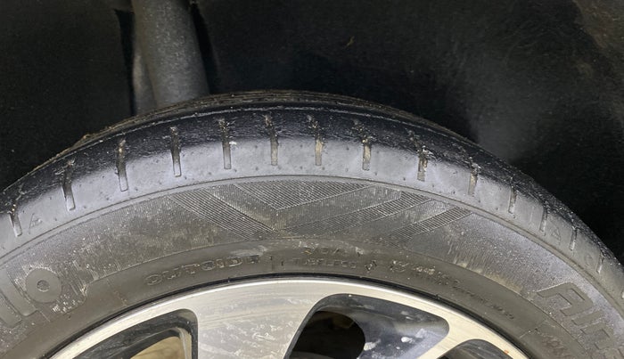 2021 Maruti Baleno ZETA CVT PETROL 1.2, Petrol, Automatic, 60,396 km, Right Rear Tyre Tread