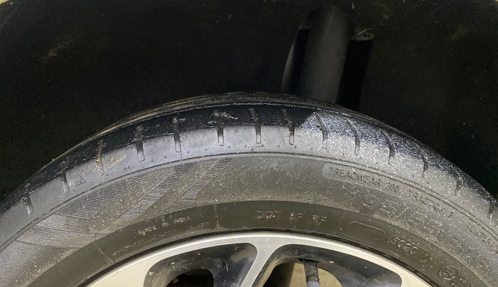 2021 Maruti Baleno ZETA CVT PETROL 1.2, Petrol, Automatic, 60,396 km, Left Rear Tyre Tread