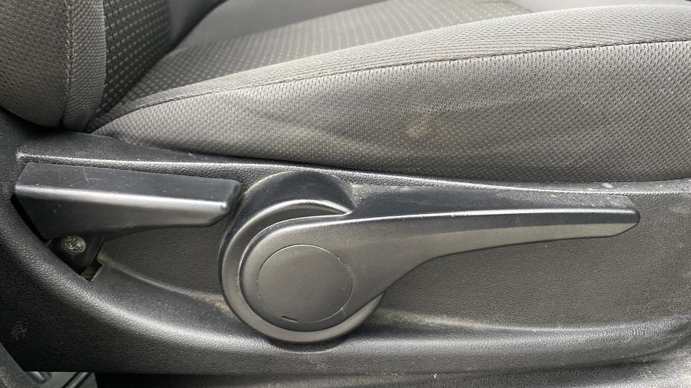 2017 Tata TIGOR XZ (O) PETROL, Petrol, Manual, 87,105 km, Driver Side Adjustment Panel