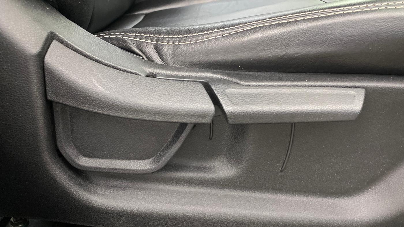 2023 Hyundai Creta SX 1.5 PETROL, Petrol, Manual, 85,152 km, Driver Side Adjustment Panel