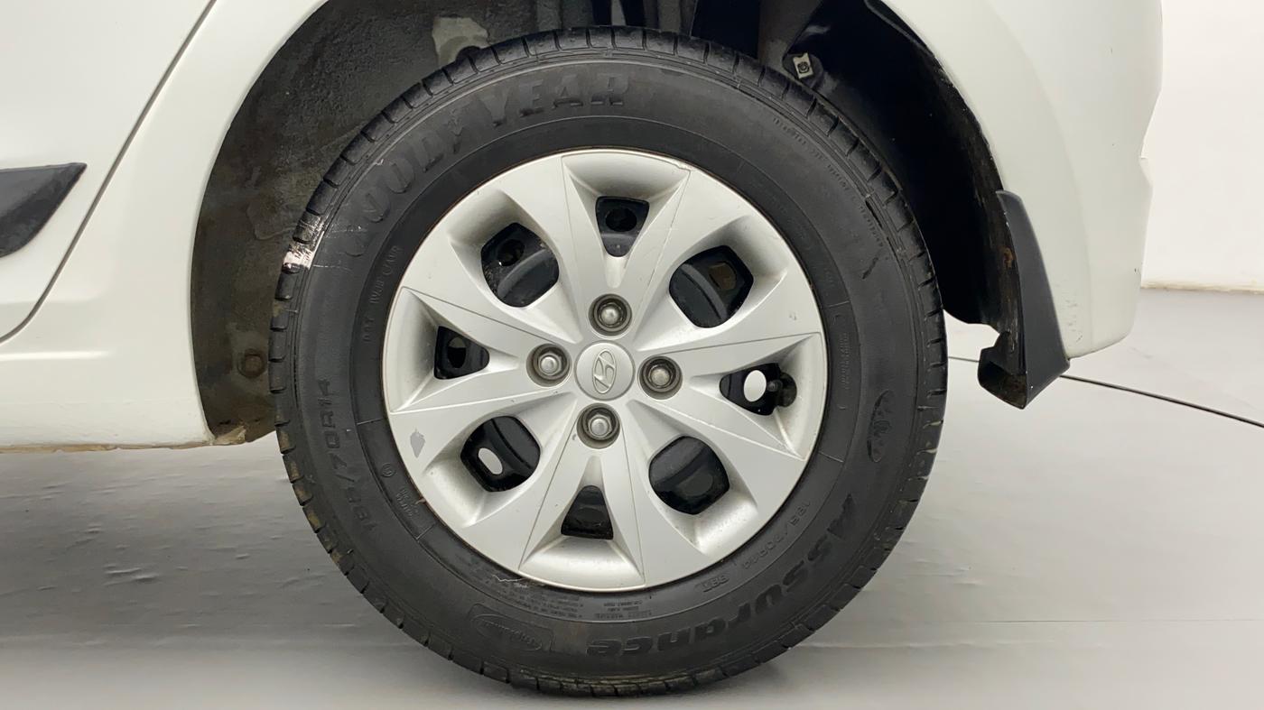 2014 Hyundai Elite i20 SPORTZ 1.2, Petrol, Manual, 66,601 km, Left Rear Wheel