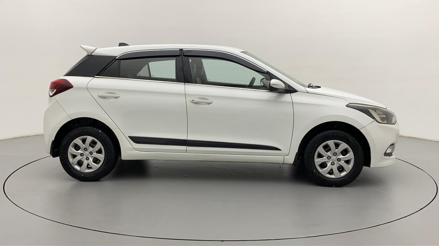 2014 Hyundai Elite i20 SPORTZ 1.2, Petrol, Manual, 66,601 km, Right Side View