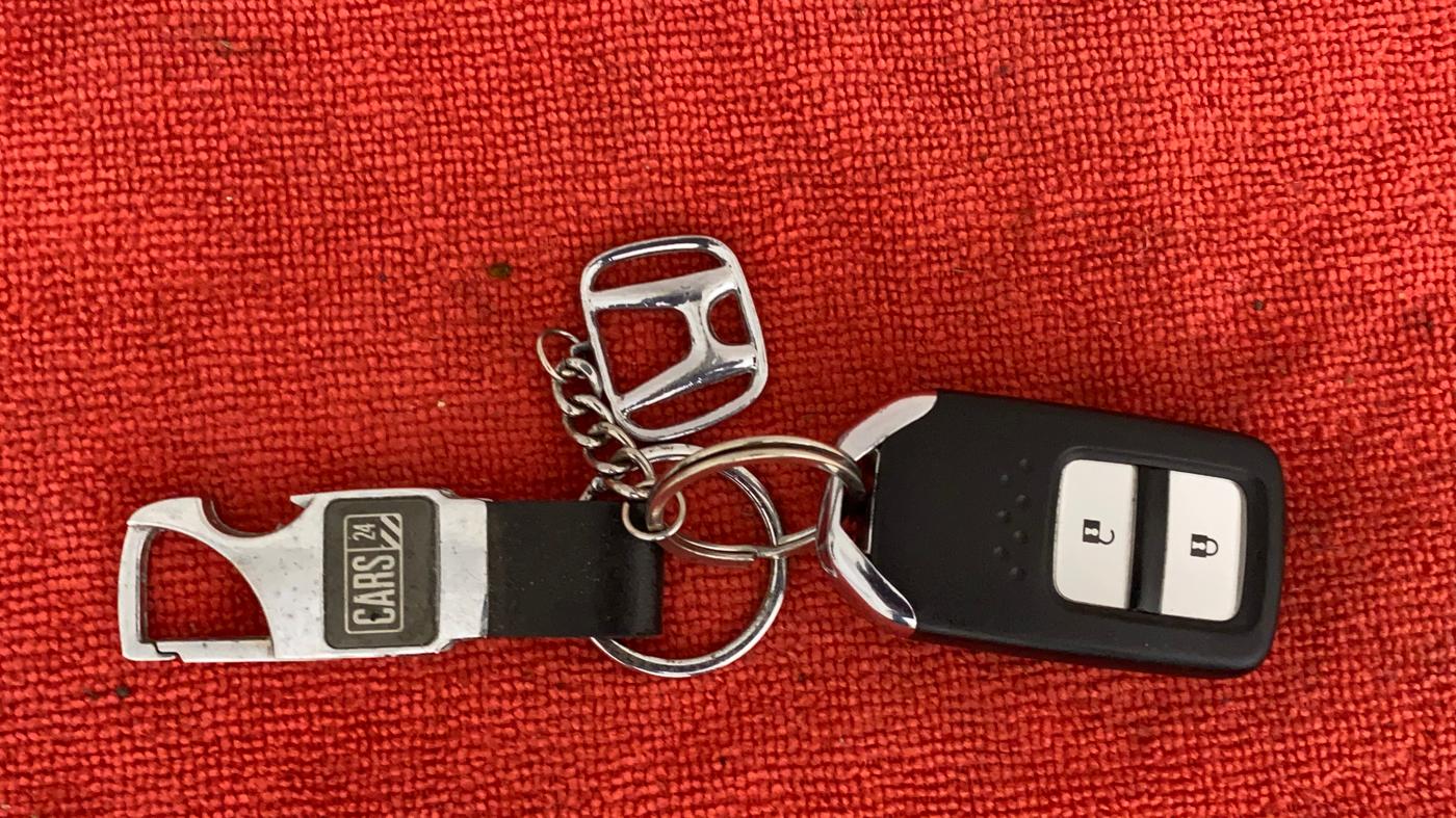 2019 Honda Jazz 1.2L I-VTEC V CVT, Petrol, Automatic, 15,375 km, Key Close Up