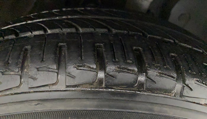 2019 Honda Jazz 1.2L I-VTEC V CVT, Petrol, Automatic, 15,375 km, Right Rear Tyre Tread