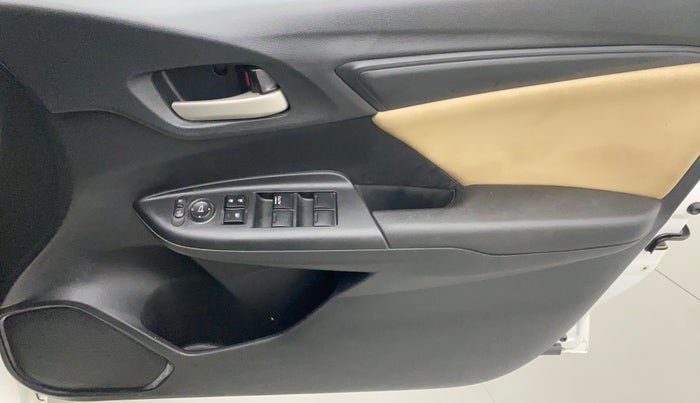 2019 Honda Jazz 1.2L I-VTEC V CVT, Petrol, Automatic, 15,375 km, Driver Side Door Panels Control