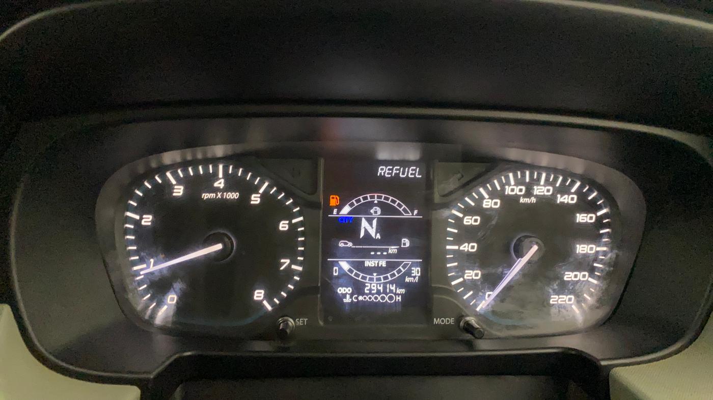 2023 Tata PUNCH ADVENTURE CAMO AMT, Petrol, Automatic, 29,413 km, Odometer Image