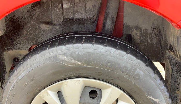 2019 Maruti Swift VXI, Petrol, Manual, 33,813 km, Left Rear Tyre Tread