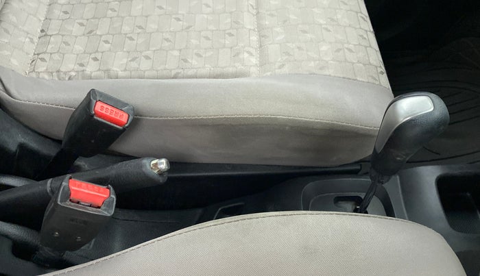 2016 Maruti Wagon R 1.0 VXI AMT, Petrol, Automatic, 48,397 km, Gear Lever