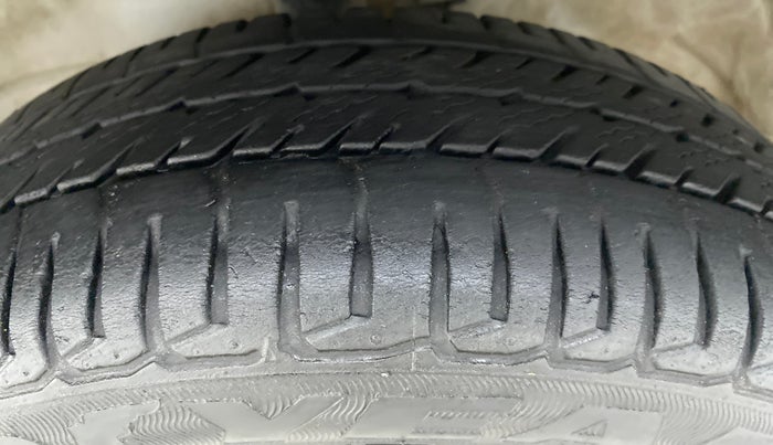2016 Maruti Wagon R 1.0 VXI AMT, Petrol, Automatic, 48,397 km, Left Front Tyre Tread